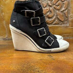 Vera Wang Svika Black and White Combat Wedge Sneaker